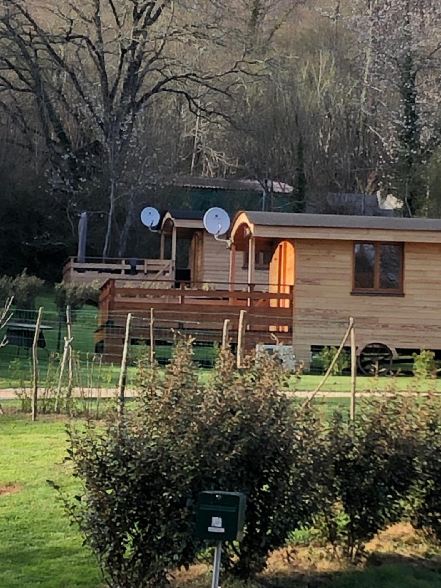 Roulottes gîte du Périgord noir Lavaur  Esterno foto
